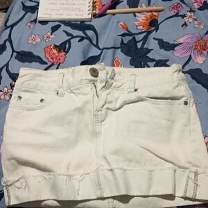 💜 3/$15💜American Eagle Light  Blue Denim Skirt, Size 0💜